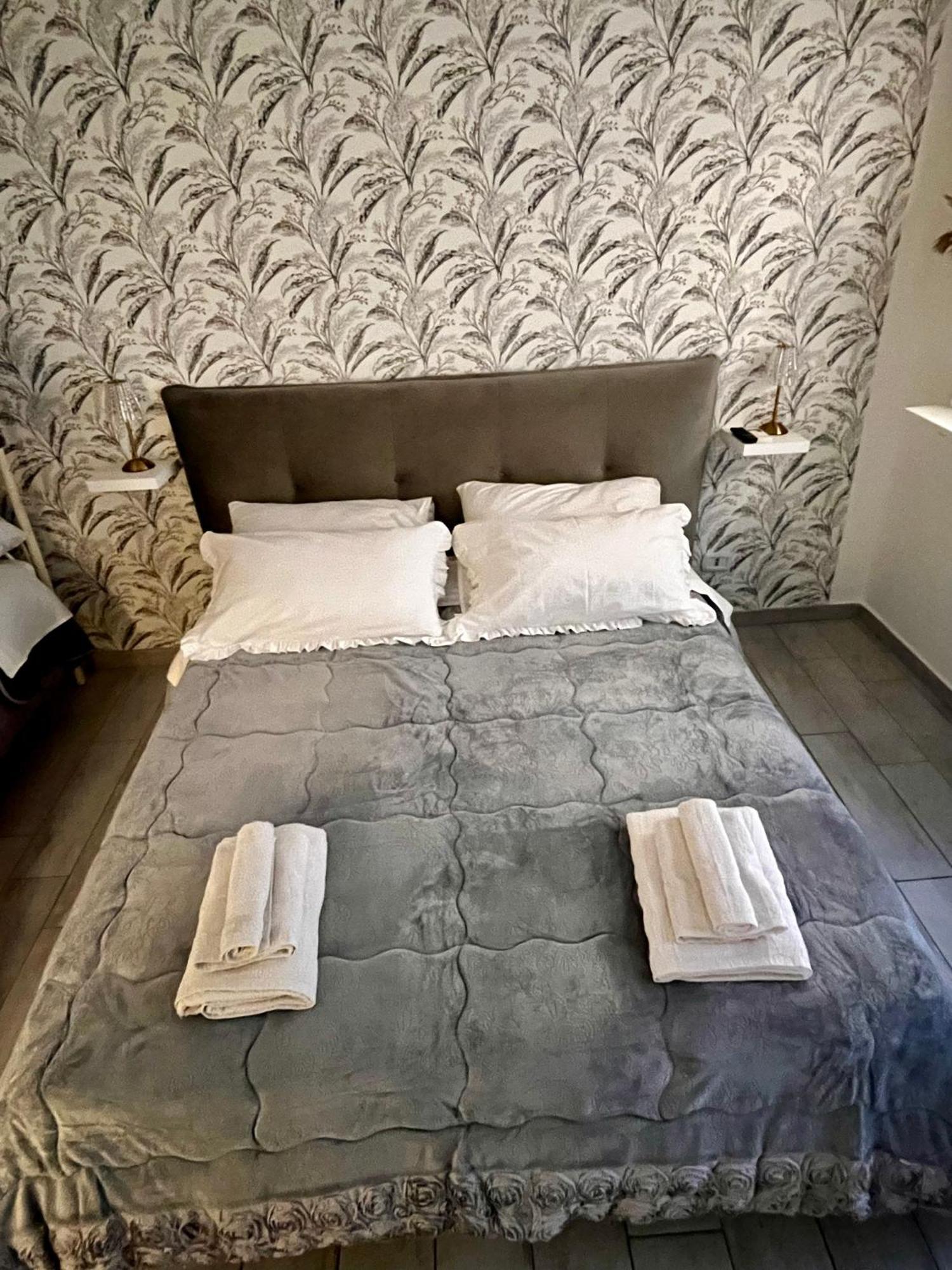 Napoli Verace - Centro Storico Spaccanapoli Apartment Ngoại thất bức ảnh