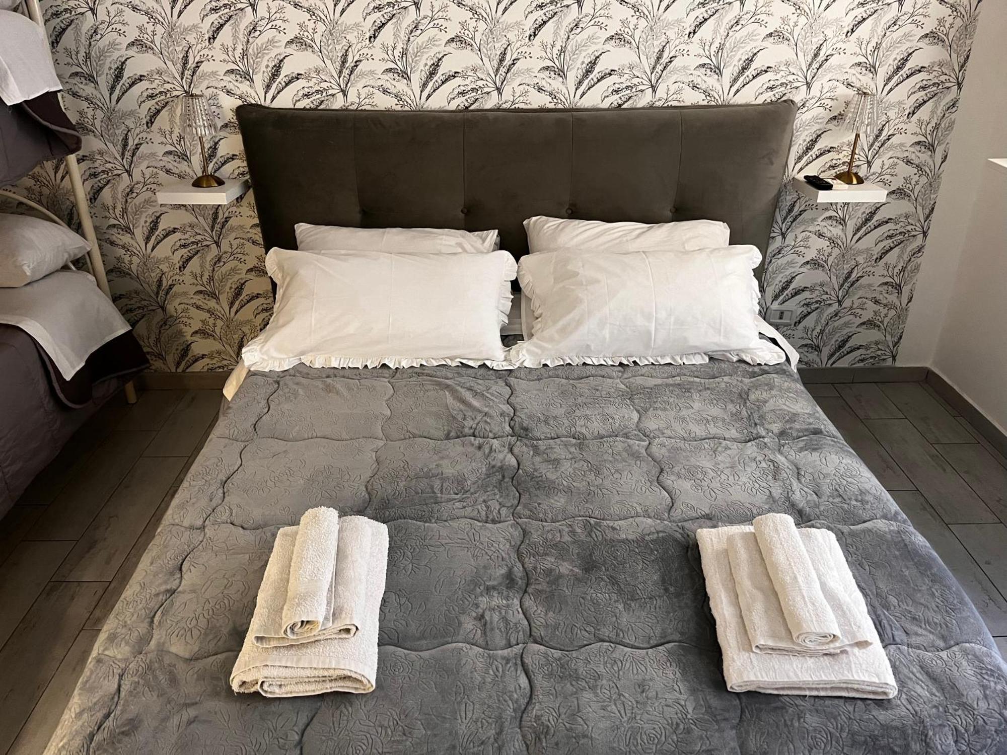 Napoli Verace - Centro Storico Spaccanapoli Apartment Ngoại thất bức ảnh