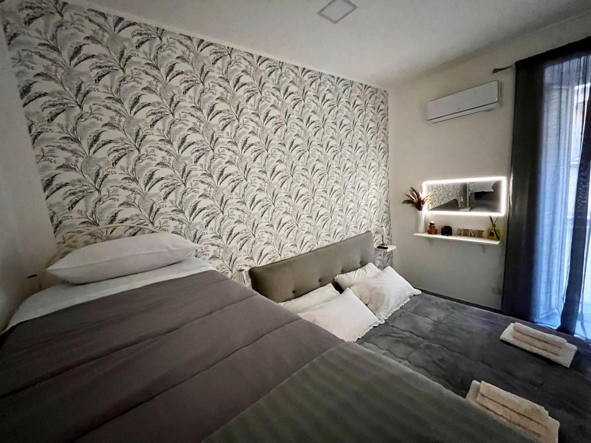 Napoli Verace - Centro Storico Spaccanapoli Apartment Ngoại thất bức ảnh